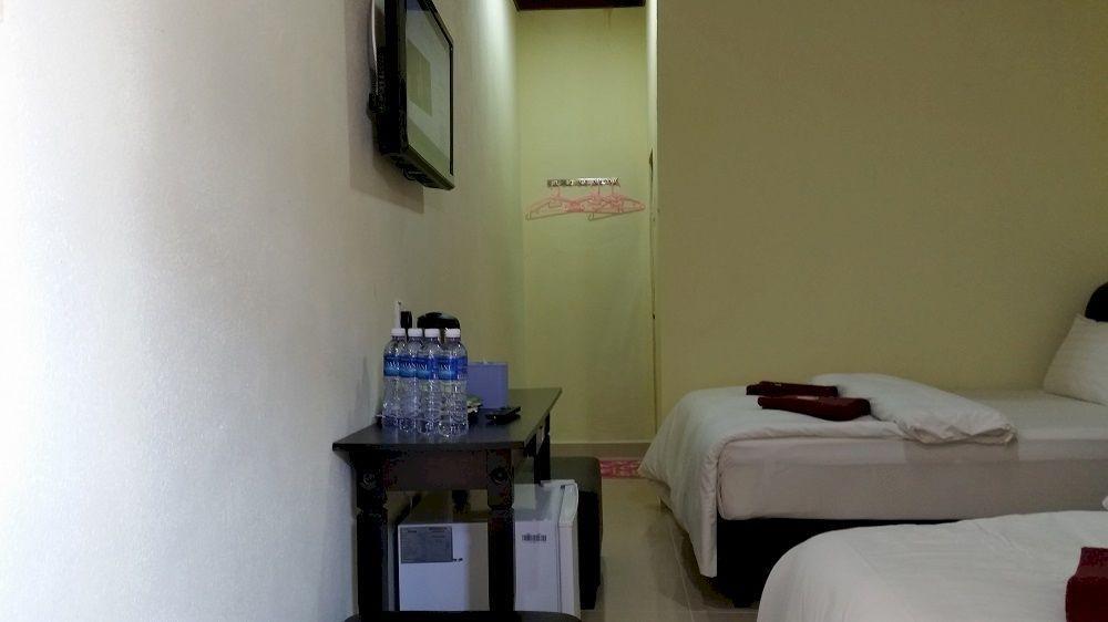 Rasa Senang Villa -Islam Guest Only Пантай-Сенанг Экстерьер фото